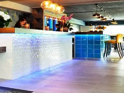 Otel Nox 3*
