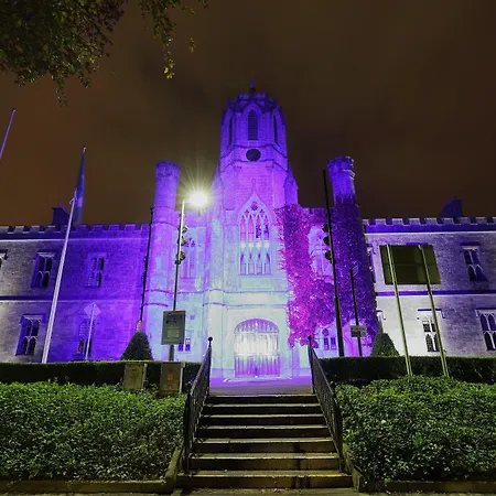 诺克斯戈尔韦酒店 3*